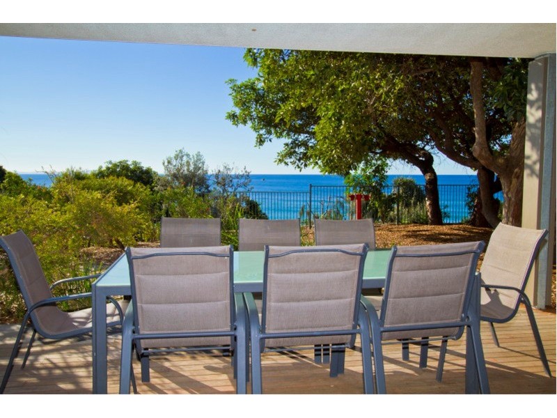 1/158-172 Dickson Way, Point Lookout QLD 4183