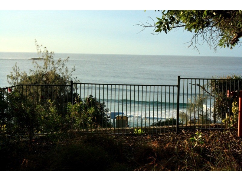 1/158-172 Dickson Way, Point Lookout QLD 4183