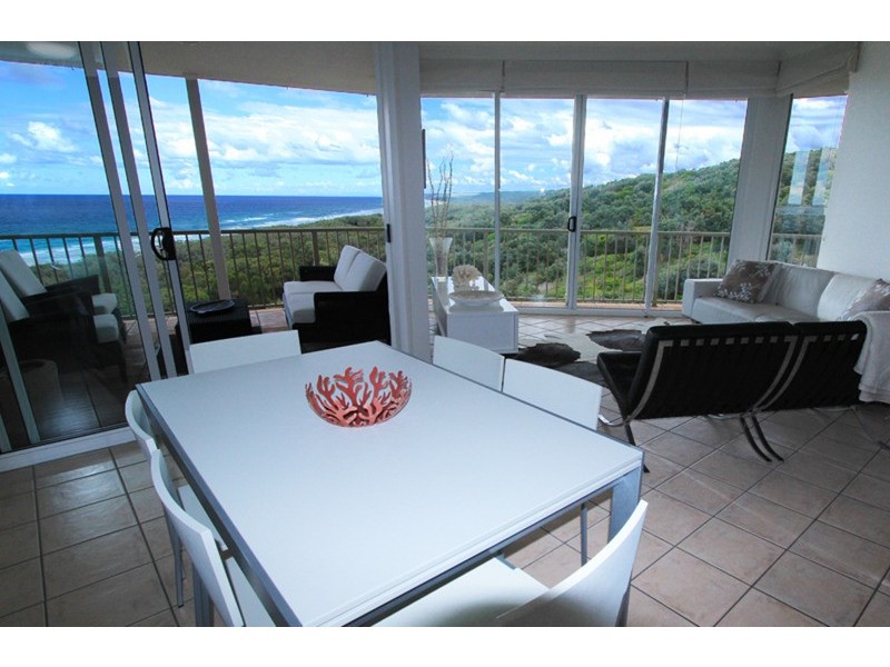 19/11-13 Samarinda Way, Point Lookout QLD 4183