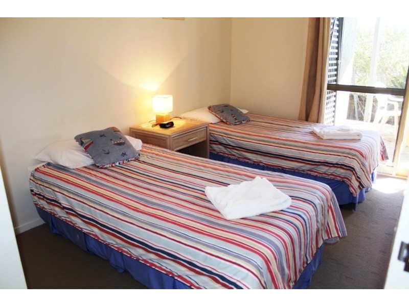 18/21-25 Cumming Parade, Point Lookout QLD 4183