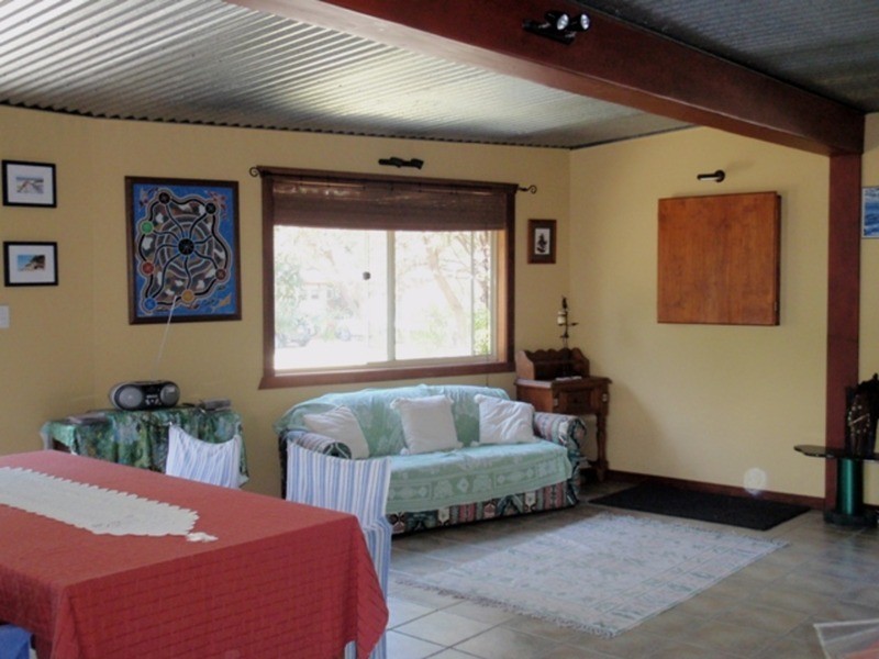 26 Bigoon  Road, Point Lookout QLD 4183