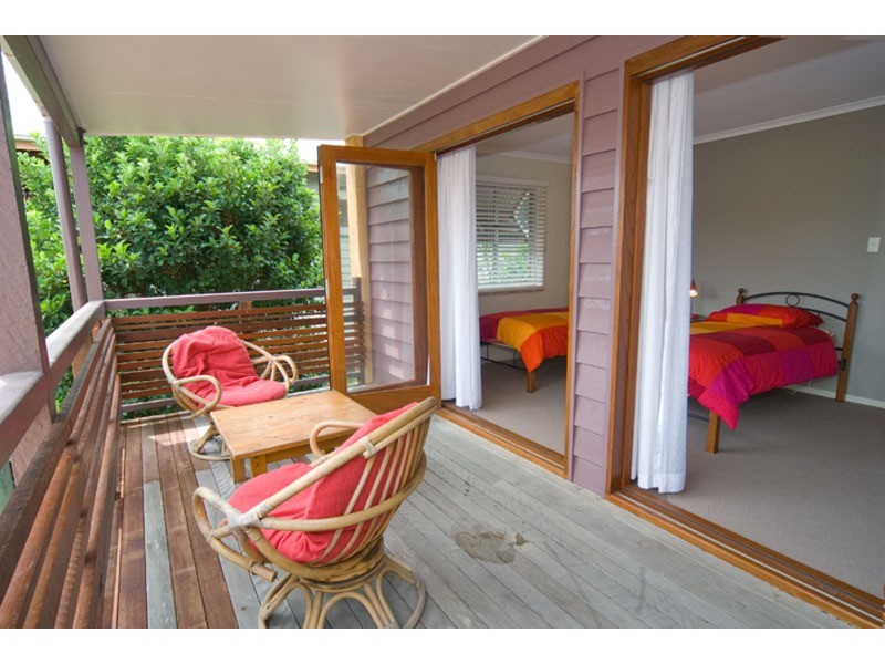 2/3 Prosperity Street, Point Lookout QLD 4183