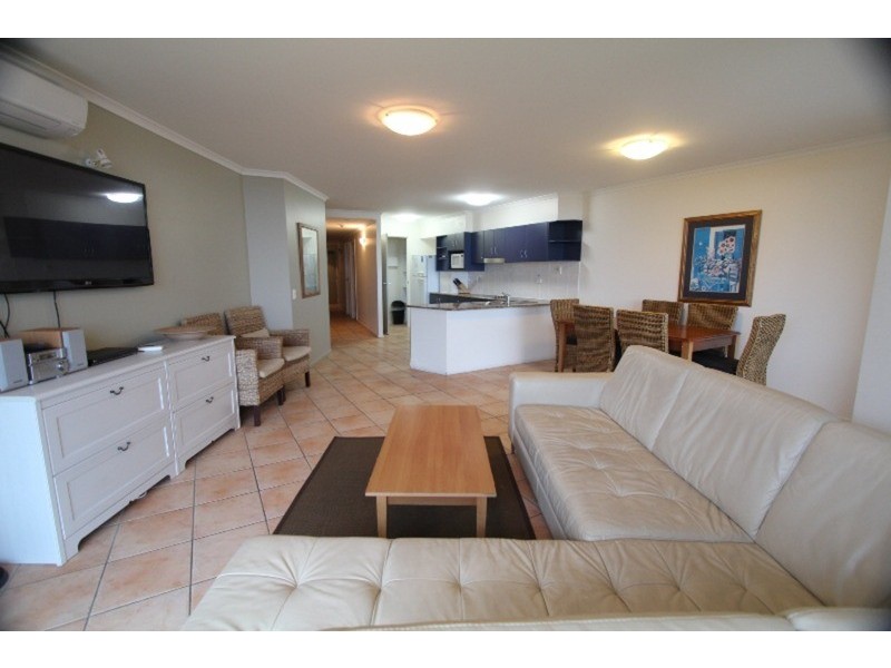 27/11-13 Samarinda Drive, Point Lookout QLD 4183