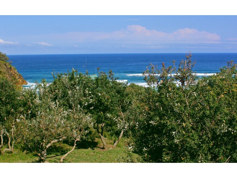 27/11-13 Samarinda Drive, Point Lookout QLD 4183