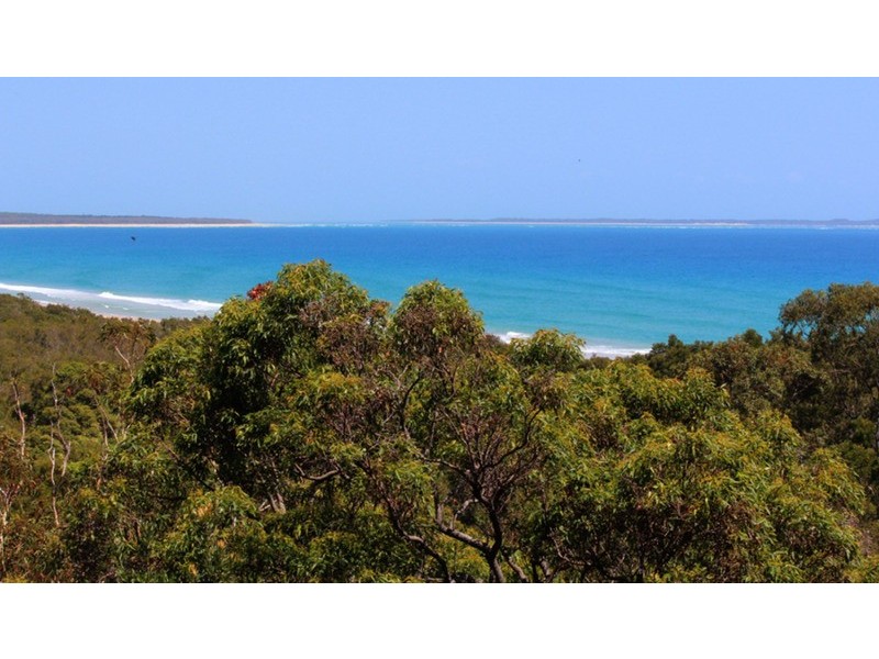 9 Merinda Crescent, Point Lookout QLD 4183