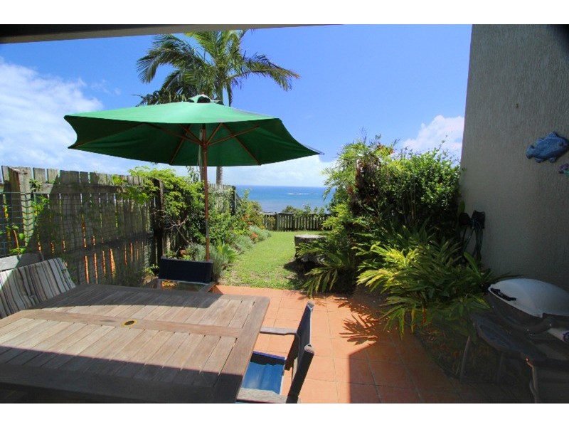 21-25 Cumming Parade, Point Lookout QLD 4183