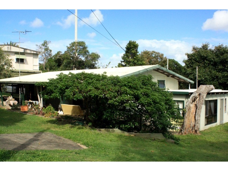 75 Mooloomba Road, Point Lookout QLD 4183