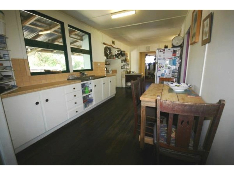 75 Mooloomba Road, Point Lookout QLD 4183