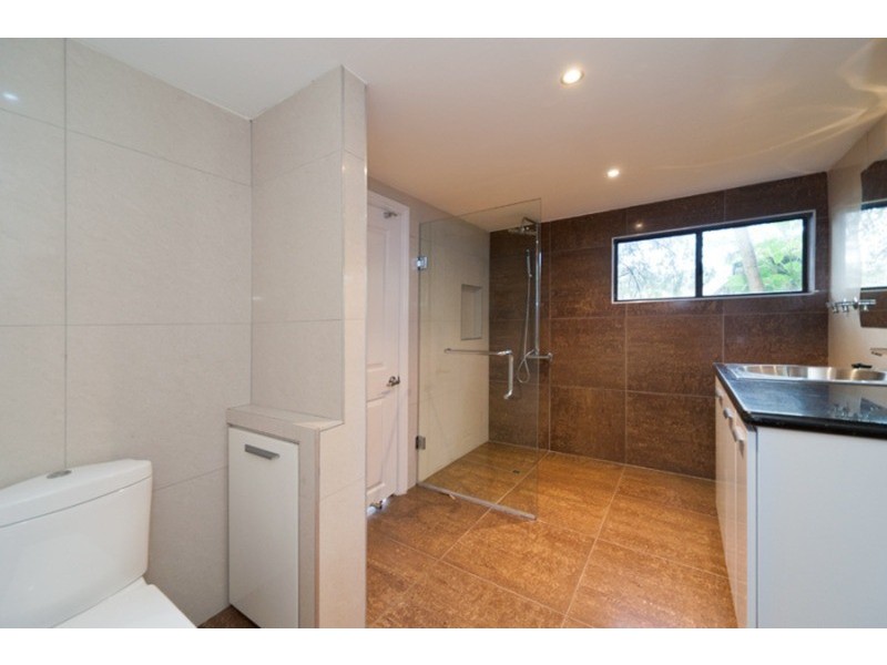 102 Dickson Way, Point Lookout QLD 4183