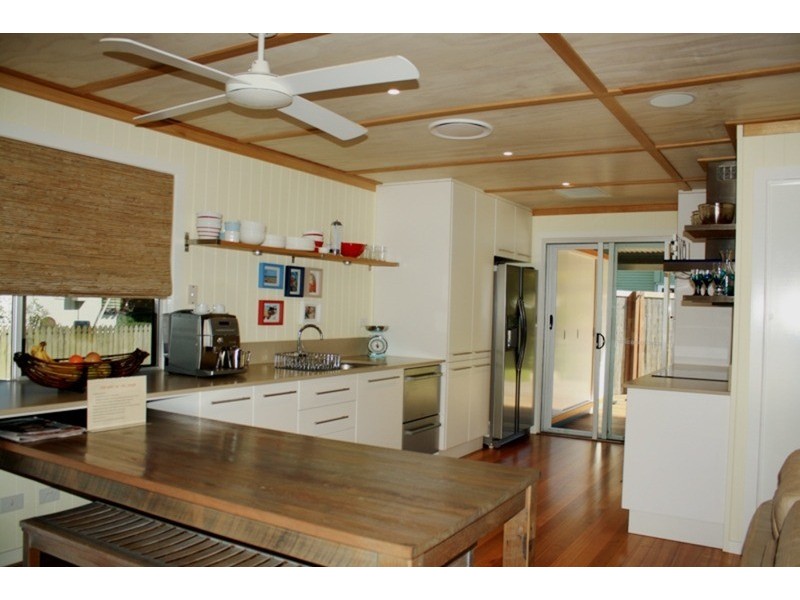 46 Gonzales Street, Amity Point QLD 4183