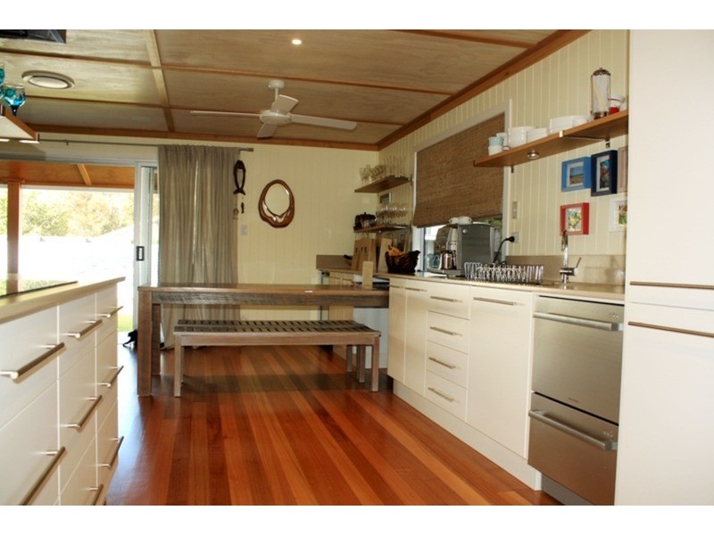 46 Gonzales Street, Amity Point QLD 4183