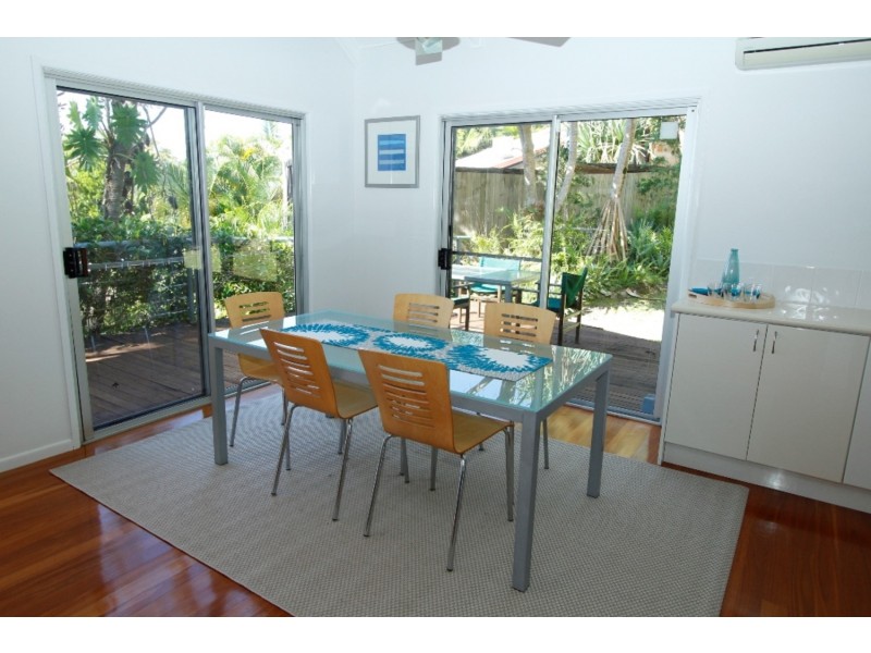 3 Donohue Street, Point Lookout QLD 4183