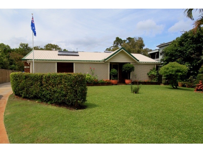 62 Kindara Street, Amity Point QLD 4183