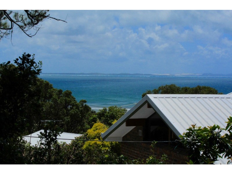 14 Merinda Crescent, Point Lookout QLD 4183