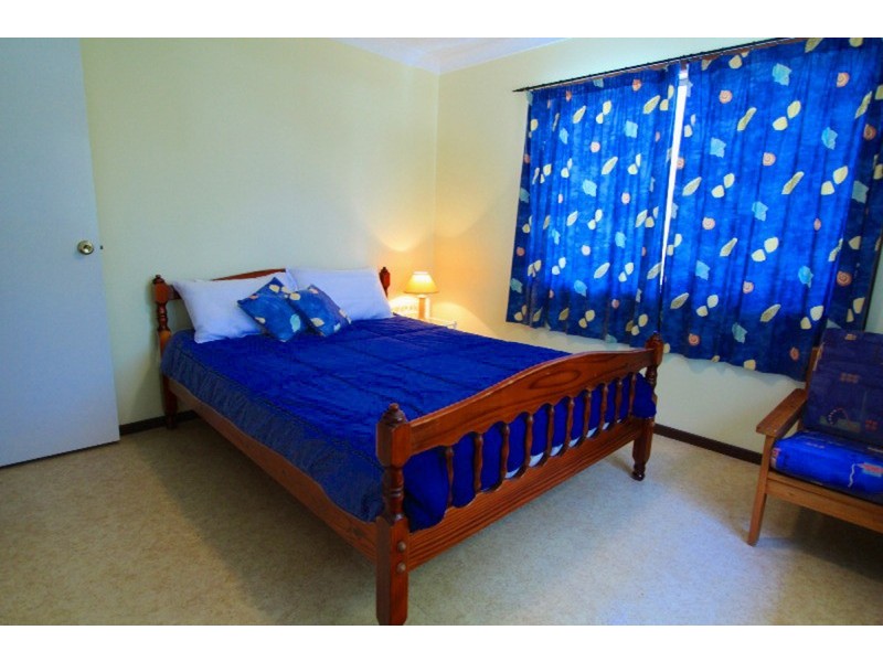 29 Ballow Street, Amity Point QLD 4183