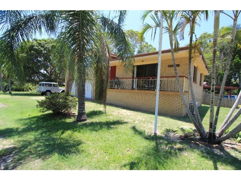 29 Ballow Street, Amity Point QLD 4183