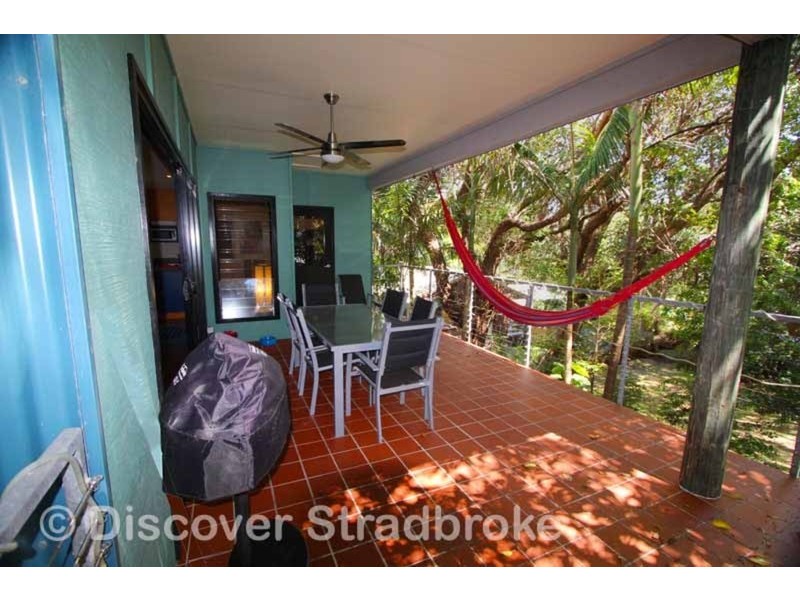 2/13 Bigoon Road, Point Lookout QLD 4183