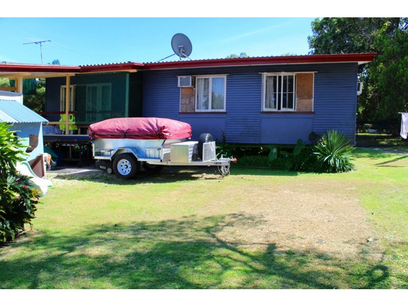 4 Mermaid  Street, Dunwich QLD 4183