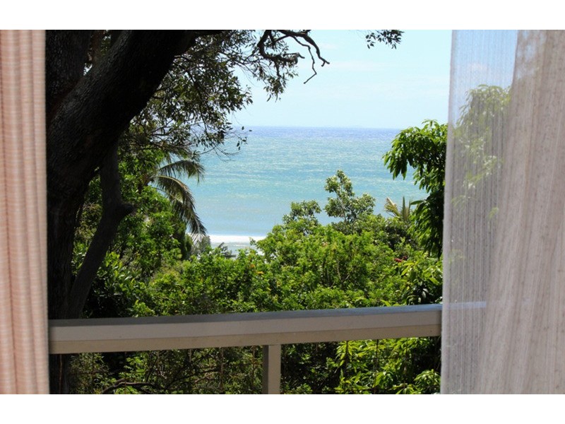 5 Gindarra Street, Point Lookout QLD 4183