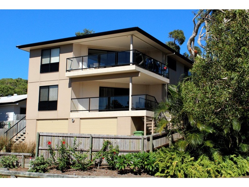 2/31 Cumming Parade, Point Lookout QLD 4183