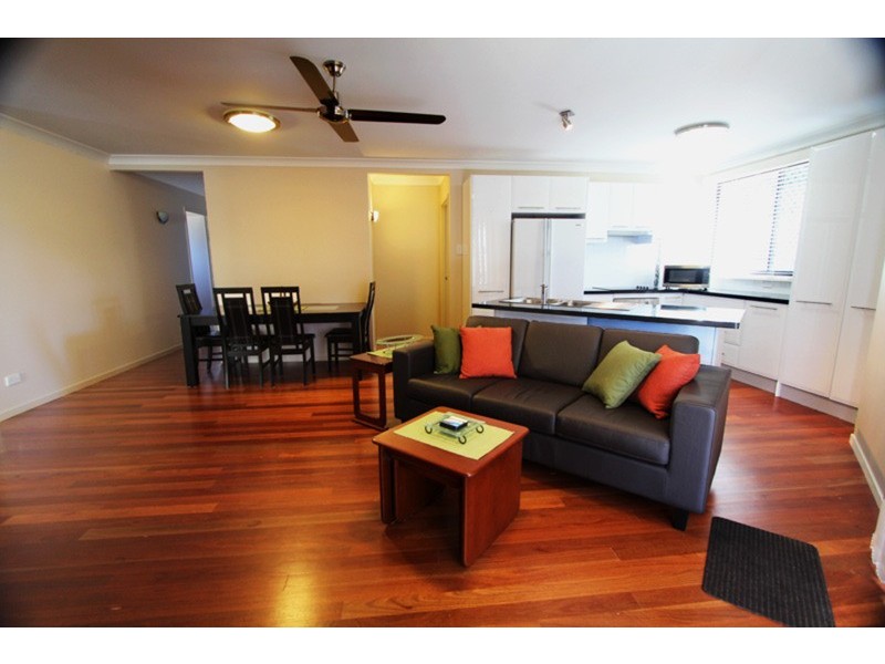 2/31 Cumming Parade, Point Lookout QLD 4183