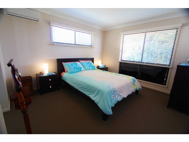 2/31 Cumming Parade, Point Lookout QLD 4183