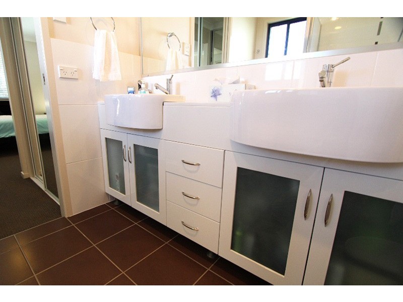 2/31 Cumming Parade, Point Lookout QLD 4183