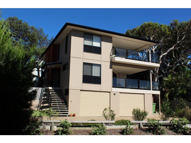 2/31 Cumming Parade, Point Lookout QLD 4183