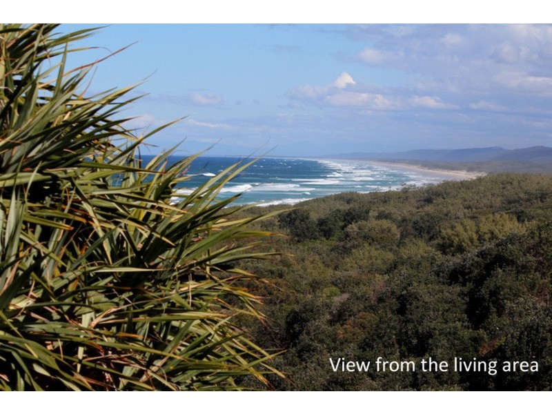 7/11-13 Samarinda Drive, Point Lookout QLD 4183