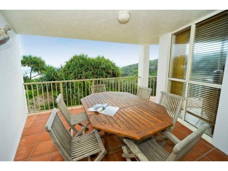 7/11-13 Samarinda Drive, Point Lookout QLD 4183