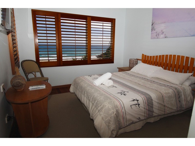 9/122 Mooloomba Road, Point Lookout QLD 4183