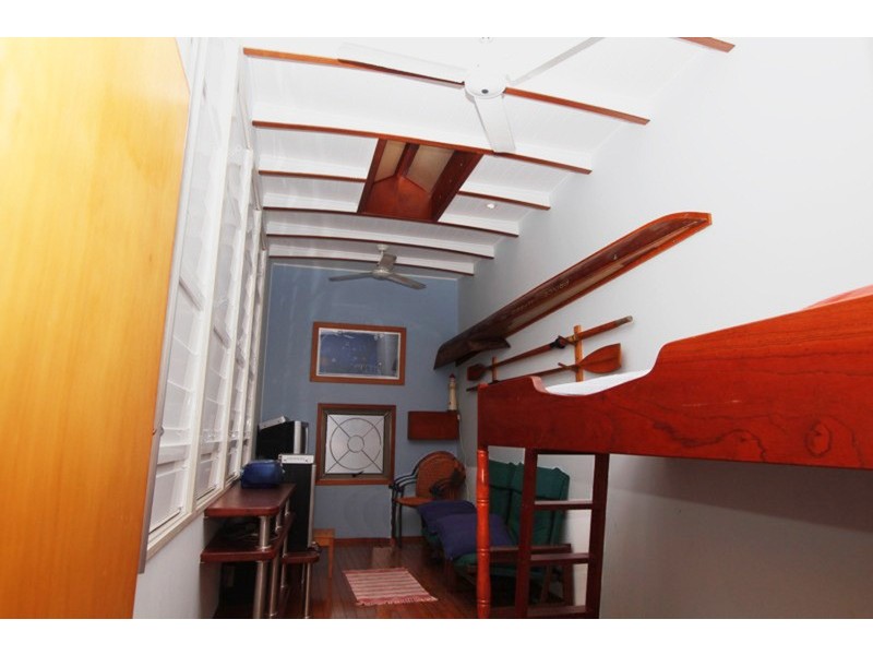 9/122 Mooloomba Road, Point Lookout QLD 4183