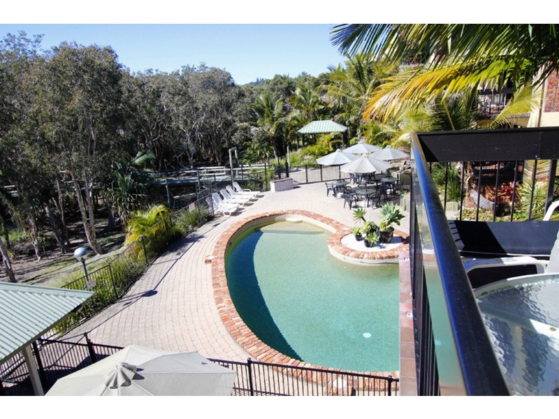 112 Dickson Way, Point Lookout QLD 4183