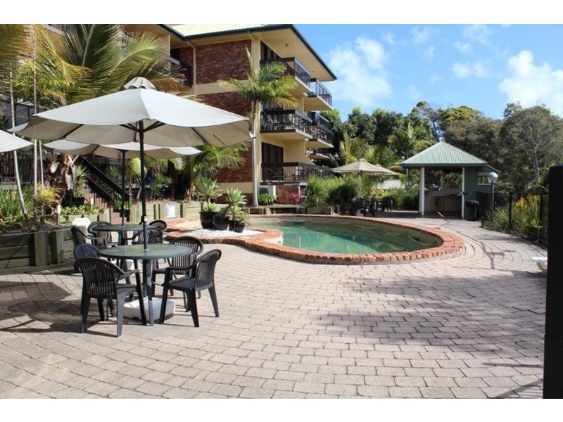 112 Dickson Way, Point Lookout QLD 4183