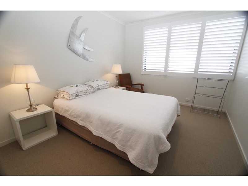 4/15-17 Mooloomba  Road, Point Lookout QLD 4183