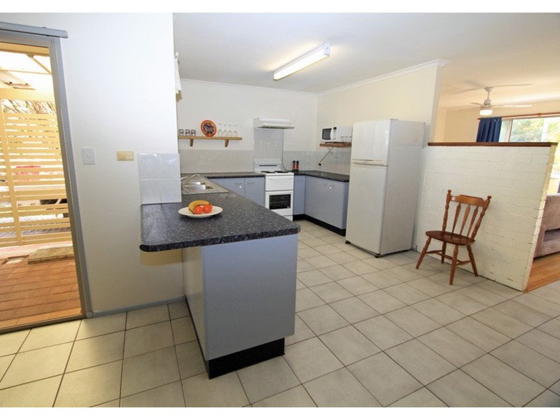 49 Gonzales Street, Amity Point QLD 4183