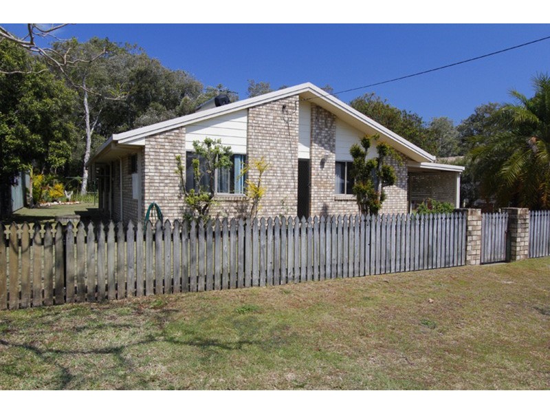 49 Gonzales Street, Amity Point QLD 4183