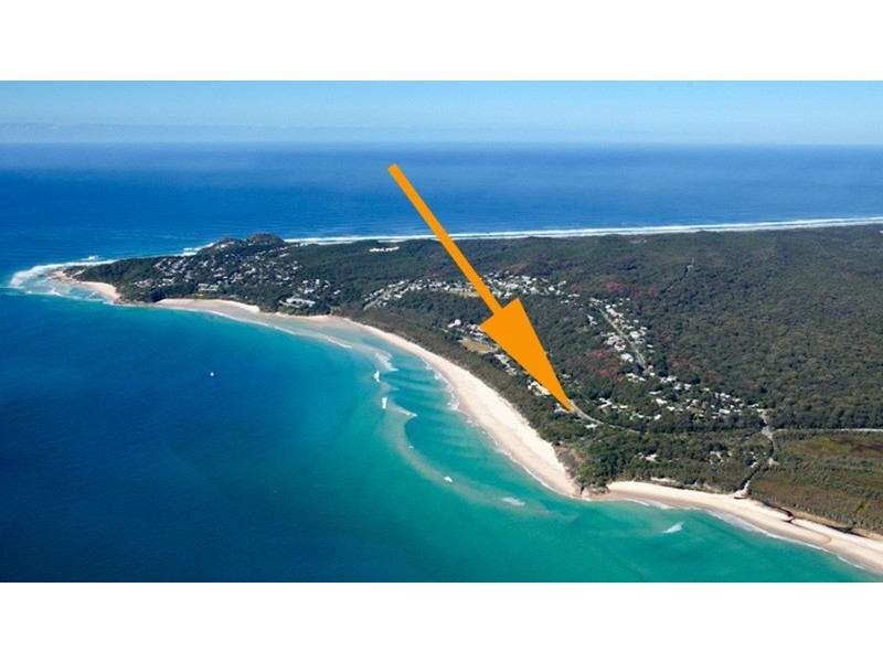 124 Dickson Way, Point Lookout QLD 4183
