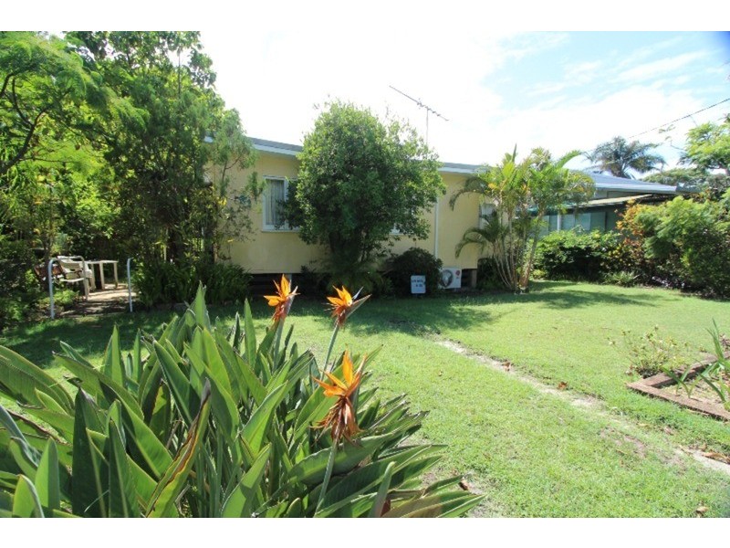 124 Dickson Way, Point Lookout QLD 4183