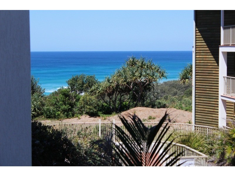30/15 Samarinda Drive, Point Lookout QLD 4183