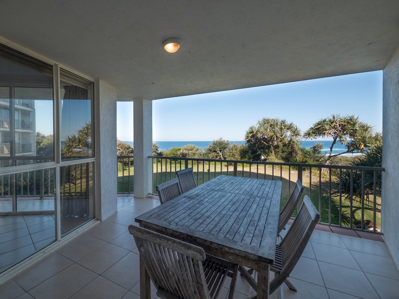 8/11-13 Samarinda Drive, Point Lookout QLD 4183