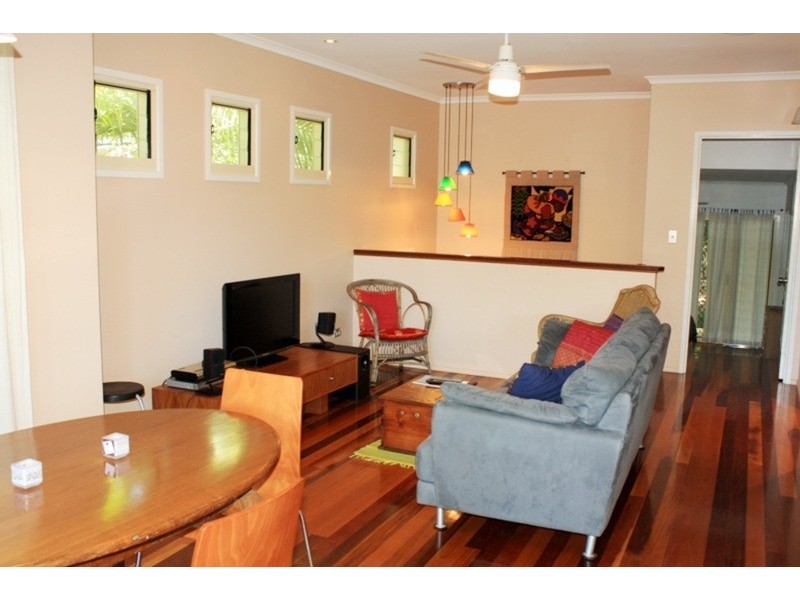 30 Bigoon Road, Point Lookout QLD 4183