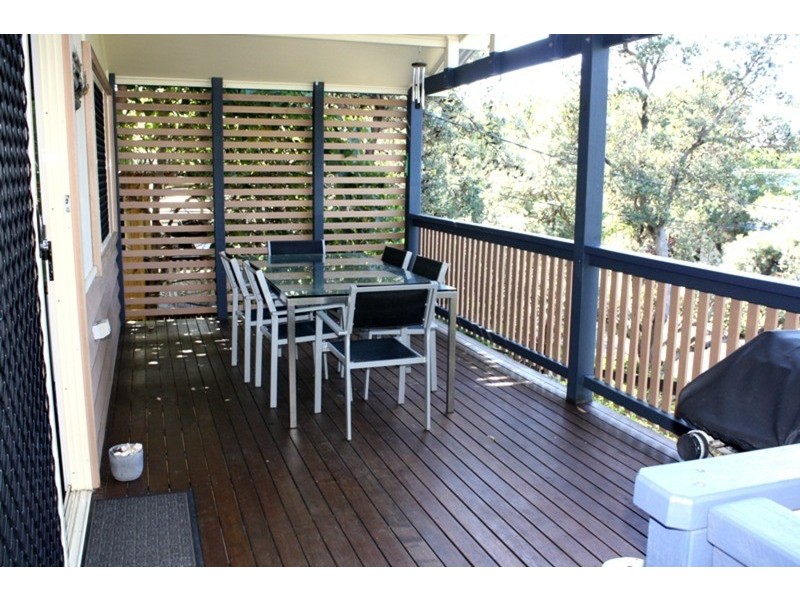 30 Bigoon Road, Point Lookout QLD 4183