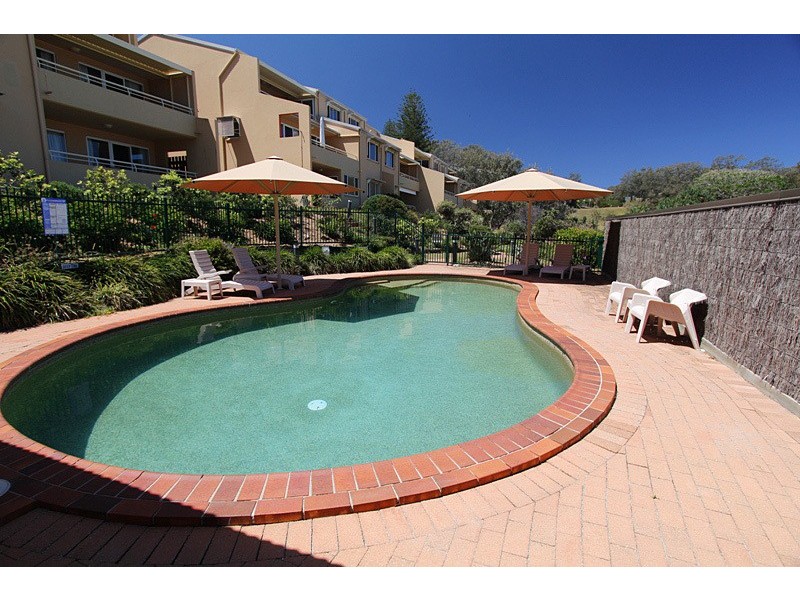 17/5 Samarinda Drive, Point Lookout QLD 4183