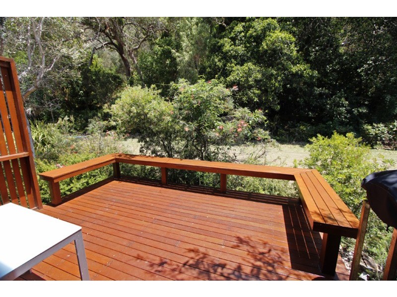 49 Dickson Way, Point Lookout QLD 4183