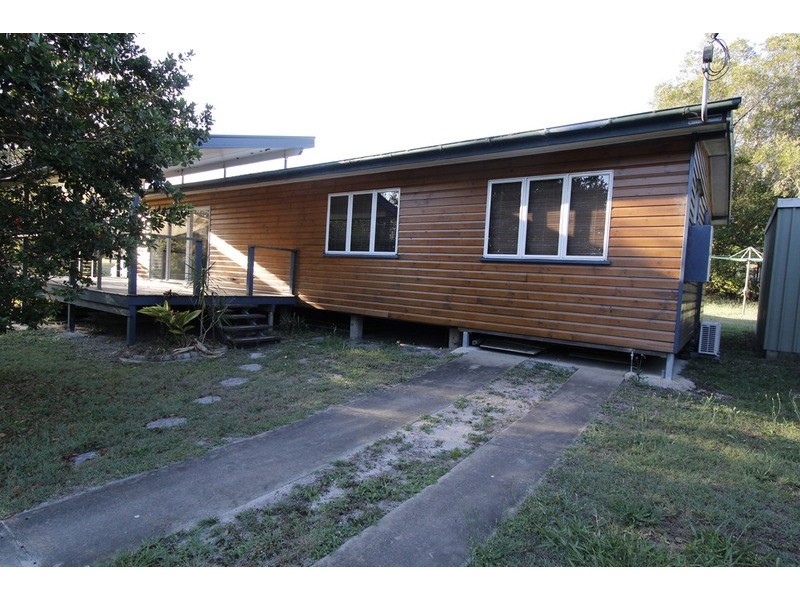 24 Barton  Street, Dunwich QLD 4183