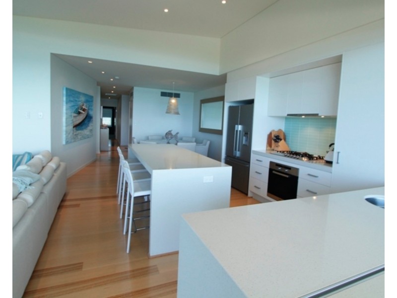 19/158-172 Dickson Way, Point Lookout QLD 4183