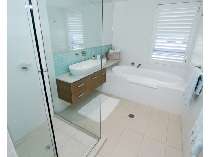 19/158-172 Dickson Way, Point Lookout QLD 4183