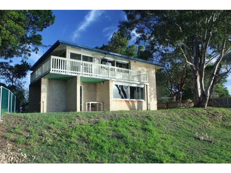 2/1 Kindara Street, Amity Point QLD 4183