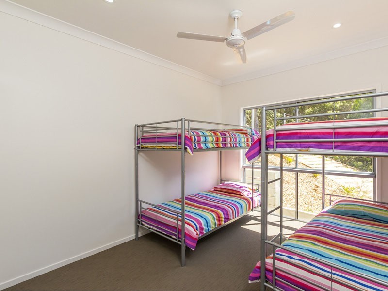 1/25 George Nothling Drive, Point Lookout QLD 4183